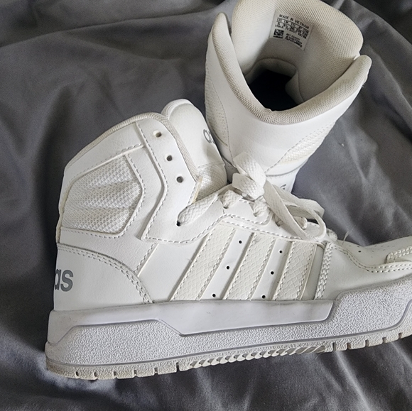 Adidas hightops - Picture 4 of 8